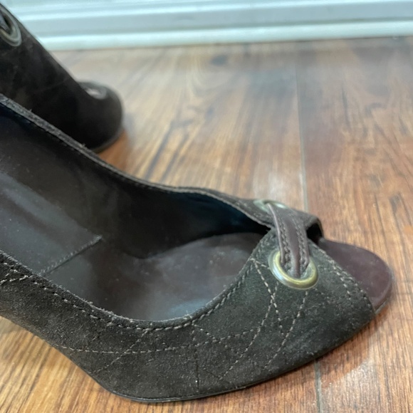 Christian Dior brown suede quilted peep toe heels size 37 - Picture 6 of 8